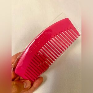 Estee Lauder Pink Hair Comb